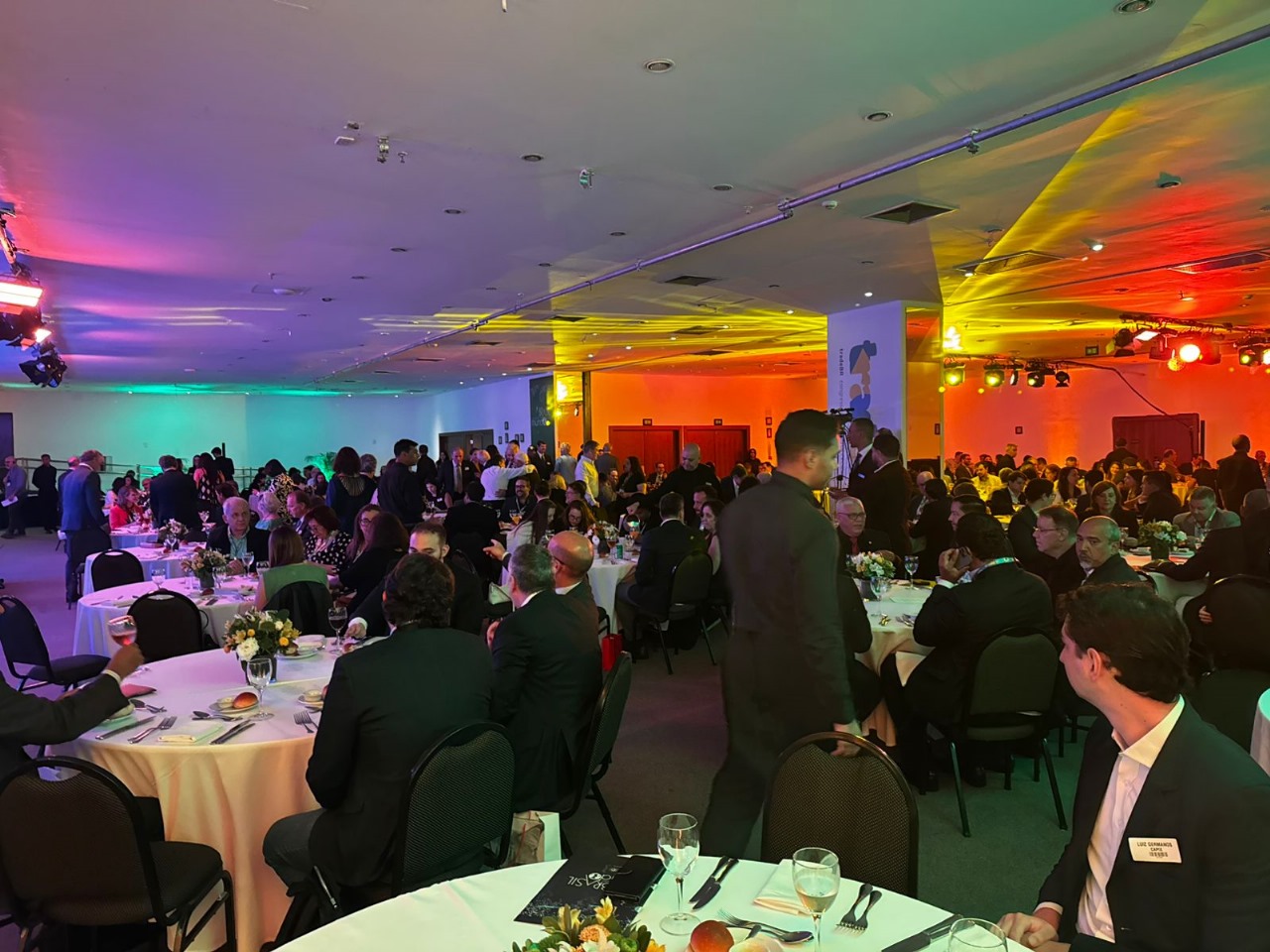 ABOA Participa de Jantar de Abertura do Congresso Trade BR 2025 e Destaca o Setor Aeromédico como Ativo Estratégico